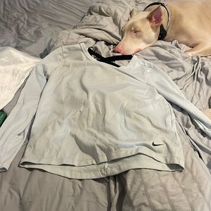 Women’s Nike shirt